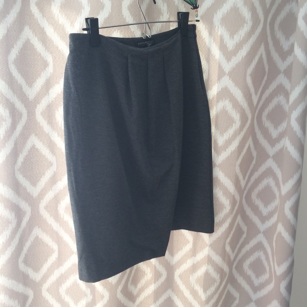 Comfy Banana Republic Wrap Skirt